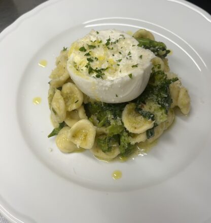 Orecchiette, Cime di Rapa e Burrata